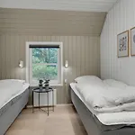 Amazing Home In Blavand With Sauna 別荘 *