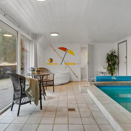 Vakantiehuis In Waar Huisdieren Welkom Zijn, Met Sauna *